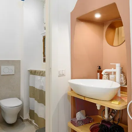 Dateo - Castel Morrone Charme Daire